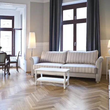 Leipzig-Suites - Apartments Arena City Budapest Apartment